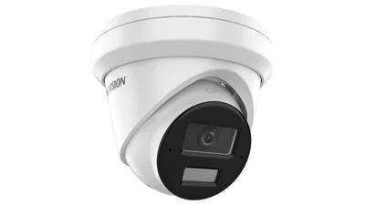 Cámara IP Hikvision 2MP luz híbrida domo acusense 2.8 mm